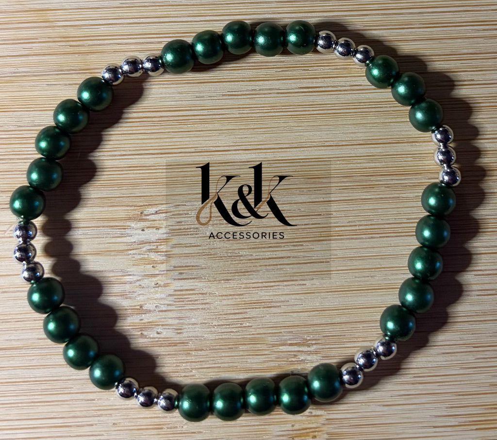 Emerald Green & Silver Bead Bracelet