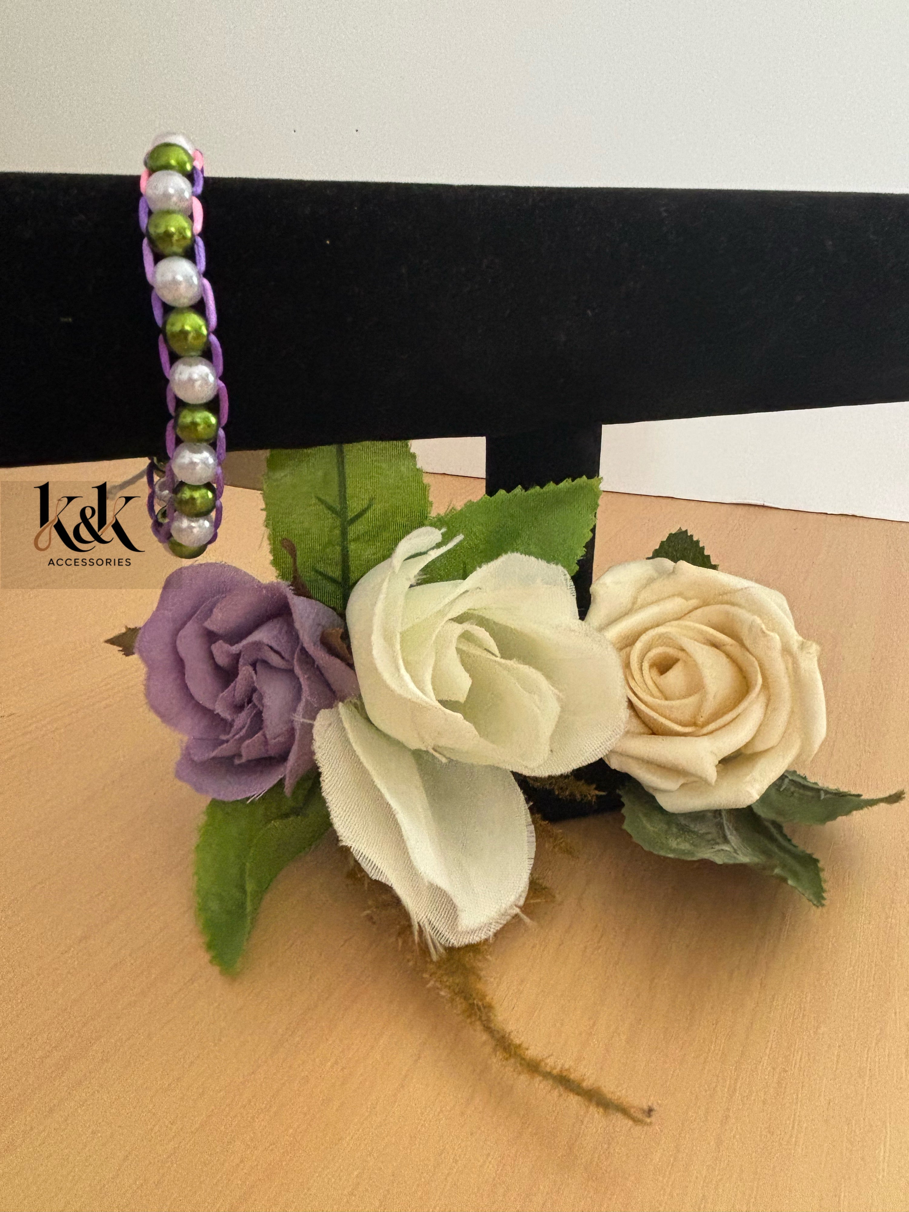 Green & White Pearl Beaded Bracelet – Lilac Cord