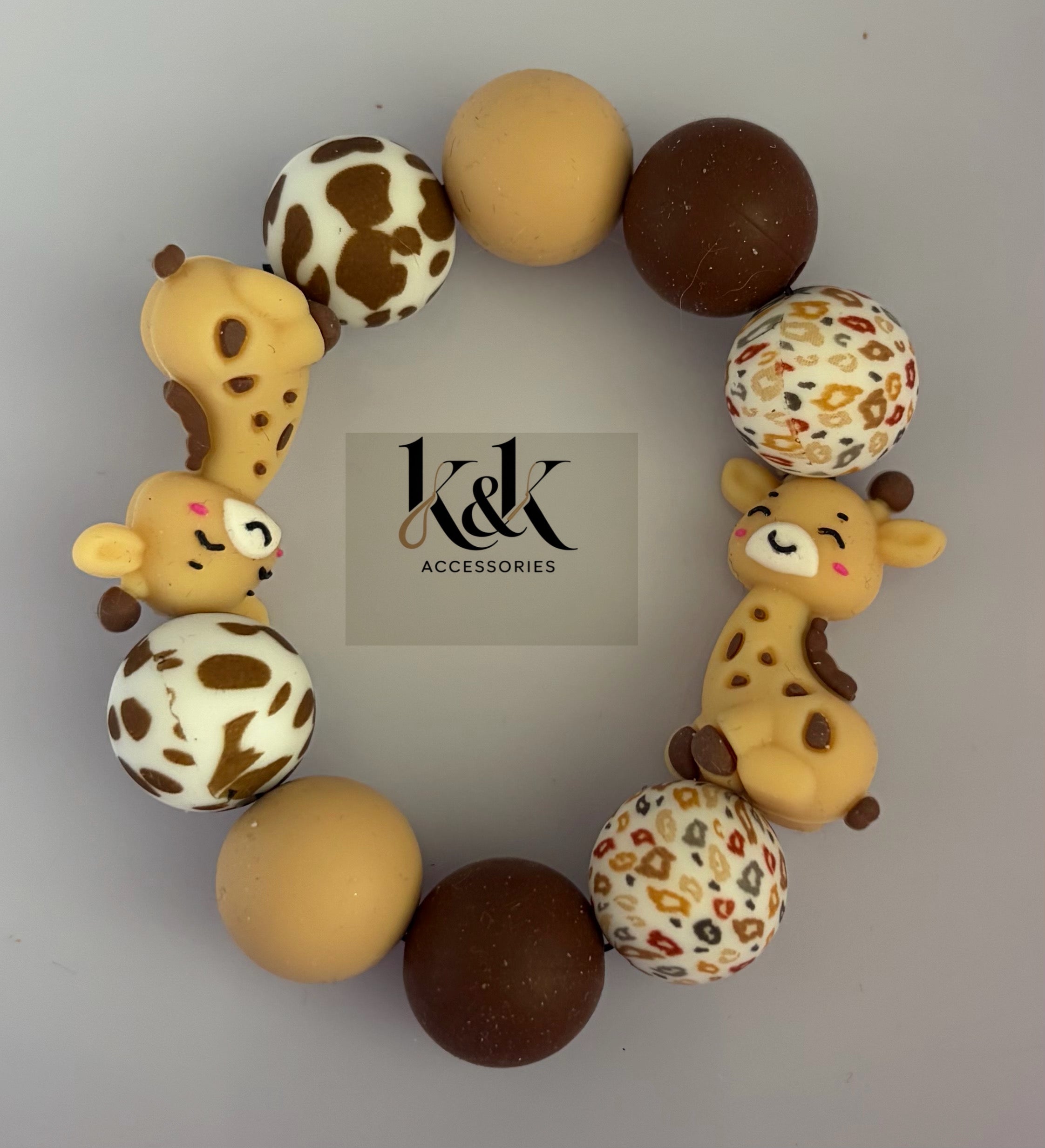 Handmade Giraffe Beaded Bracelet - Chocolate & Cream