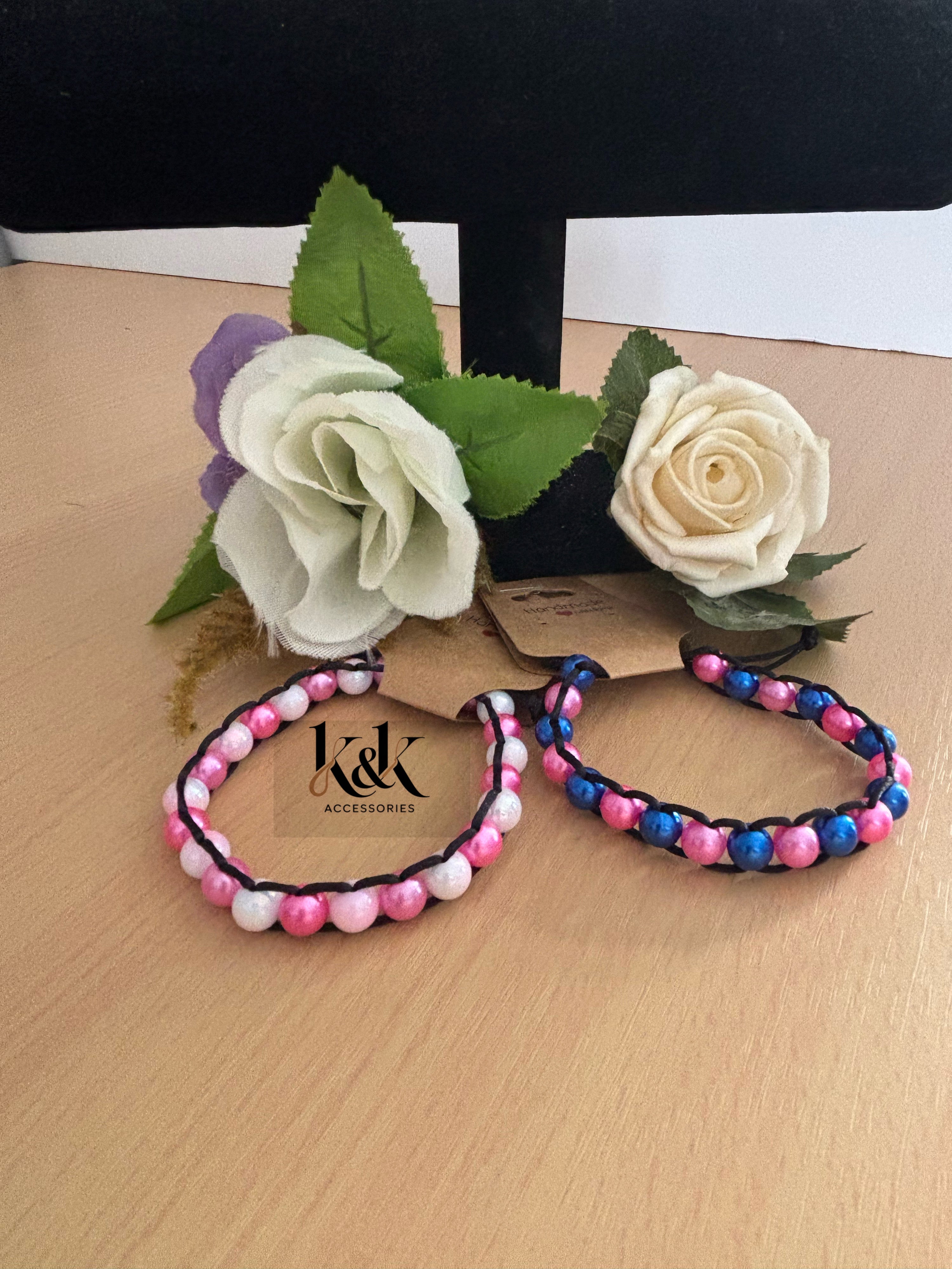 Two-Tone Pearl Bead Macramé Bracelet