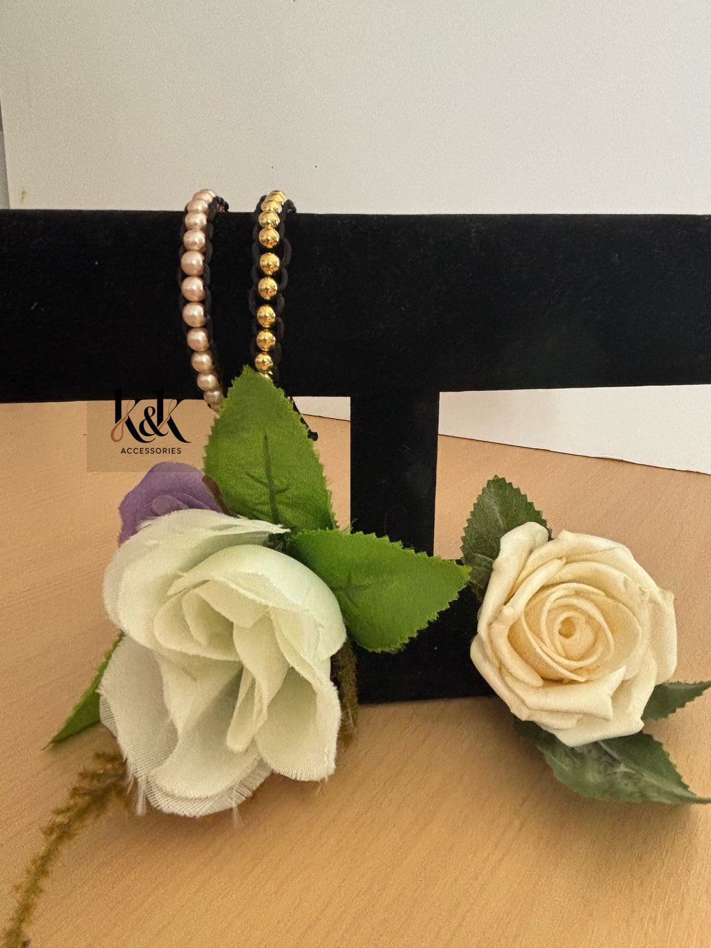 Pearl & Gold Bead Macramé Bracelet