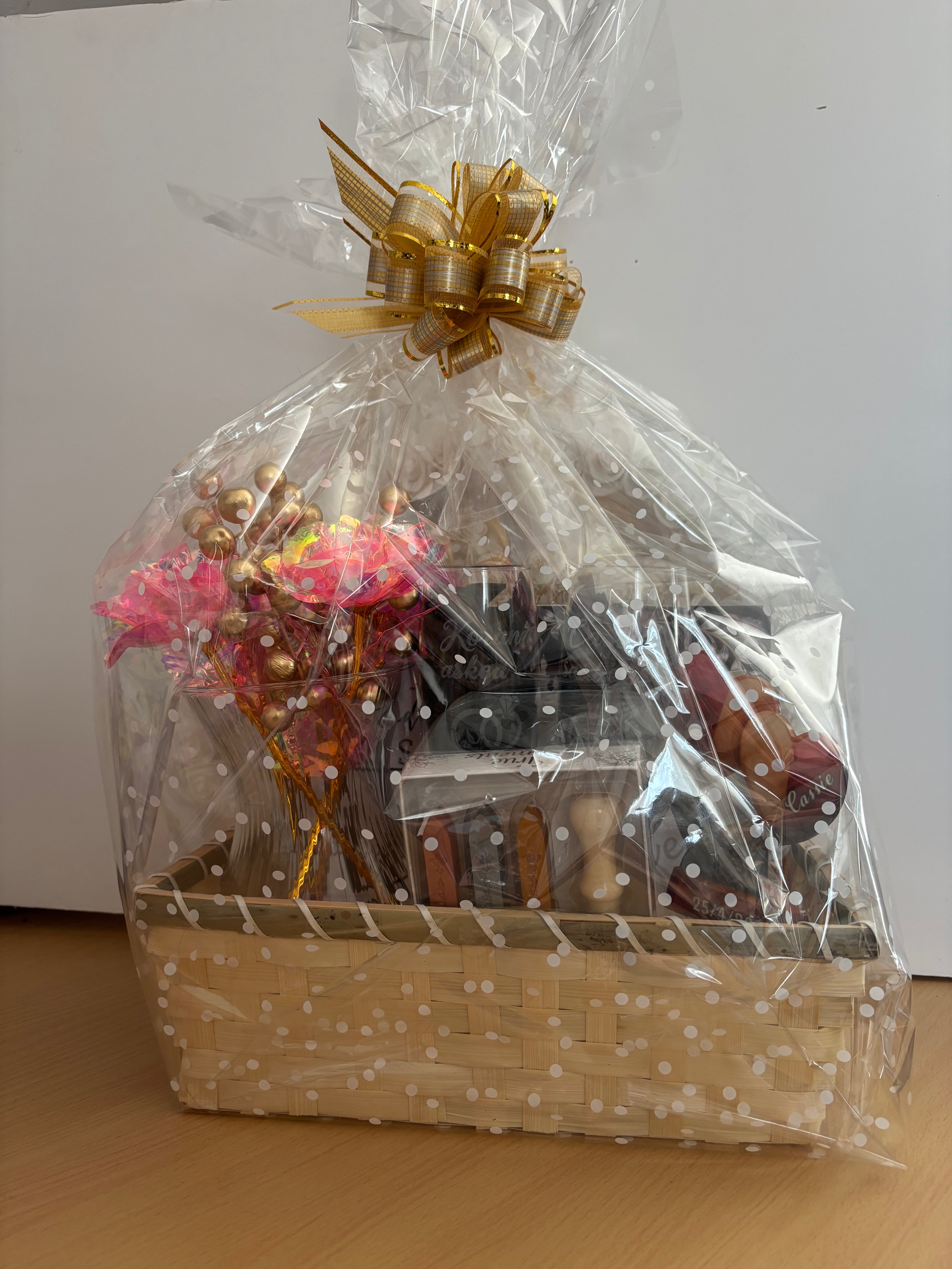 Luxury Engagement Gift Hamper